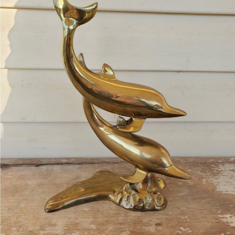 Large VTG Brass Swimming Dolphin Sculpture on footed mount -Great condition! - Picture 7 of 12